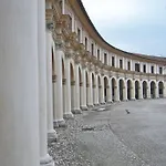 La Rotonda Relais 4*