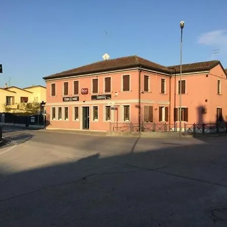 La Rotonda Relais Guest house Badoere