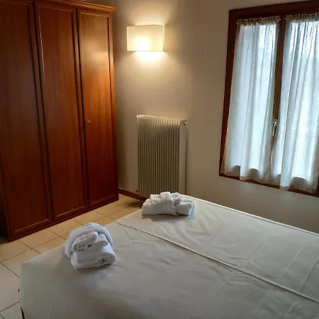 Konukevi La Rotonda Relais Badoere