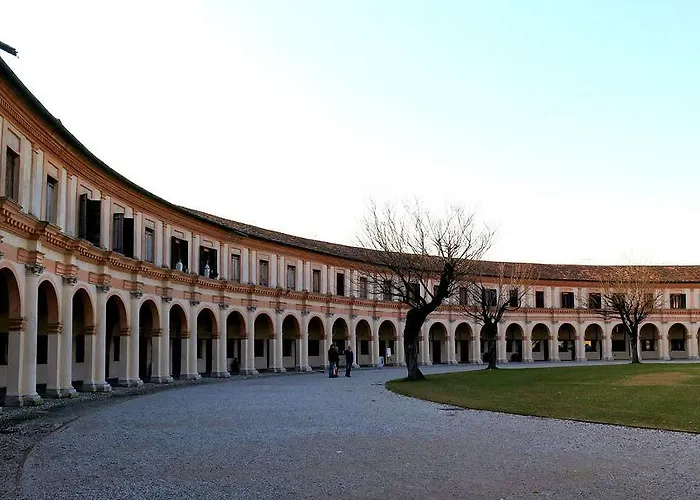 게스트하우스 La Rotonda Relais Badoere